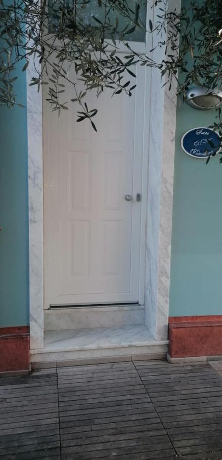 Bed & Breakfast Venezia Marina Di Carrara Bagian luar foto