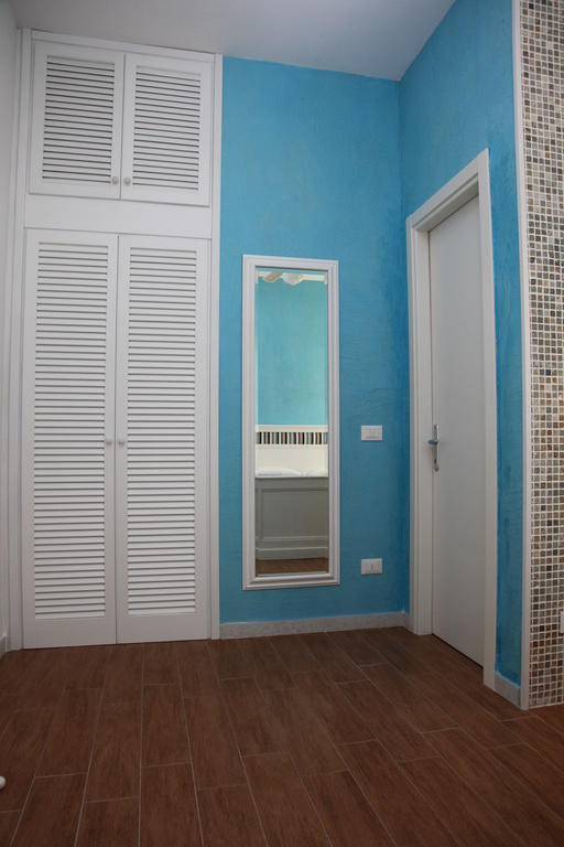 Bed & Breakfast Venezia Marina Di Carrara Ruang foto