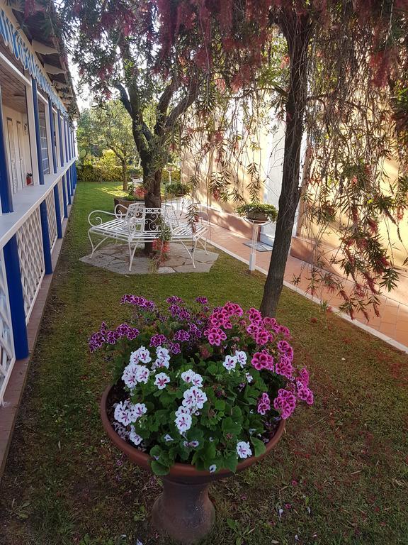 Bed & Breakfast Venezia Marina Di Carrara Bagian luar foto